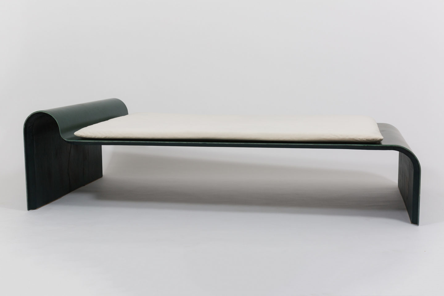 Daybed in fiberglass with a flat cushion for Indoor-Outdoor use designed by Asa Pingree